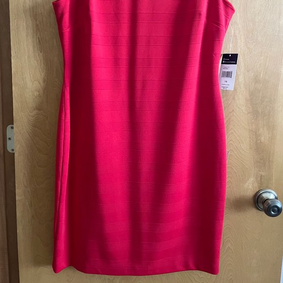 New! Chaps Sleeveless Sheath Dress - Picture 2 of 4